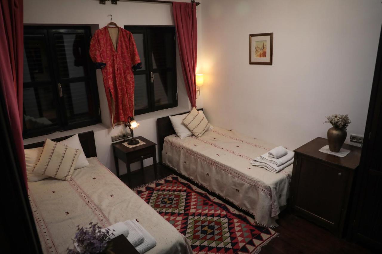 Hadrianus Pansion Hotell Antalya Exteriör bild