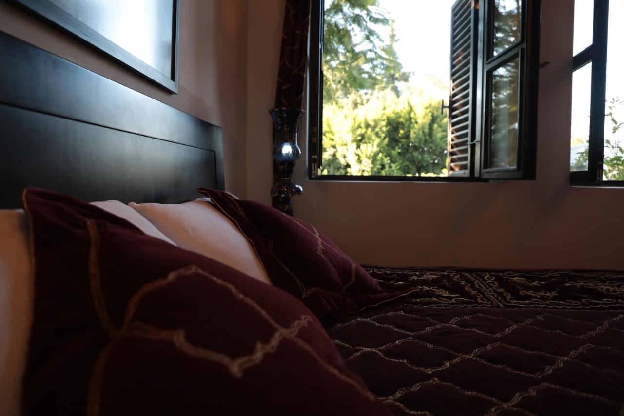 Hadrianus Pansion Hotell Antalya Exteriör bild