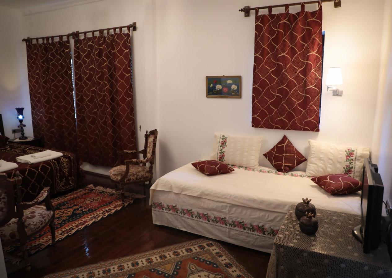 Hadrianus Pansion Hotell Antalya Exteriör bild