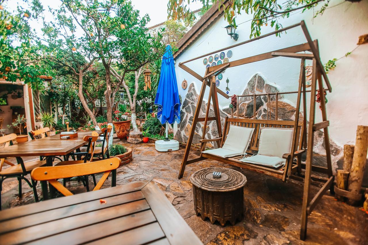Hadrianus Pansion Hotell Antalya Exteriör bild